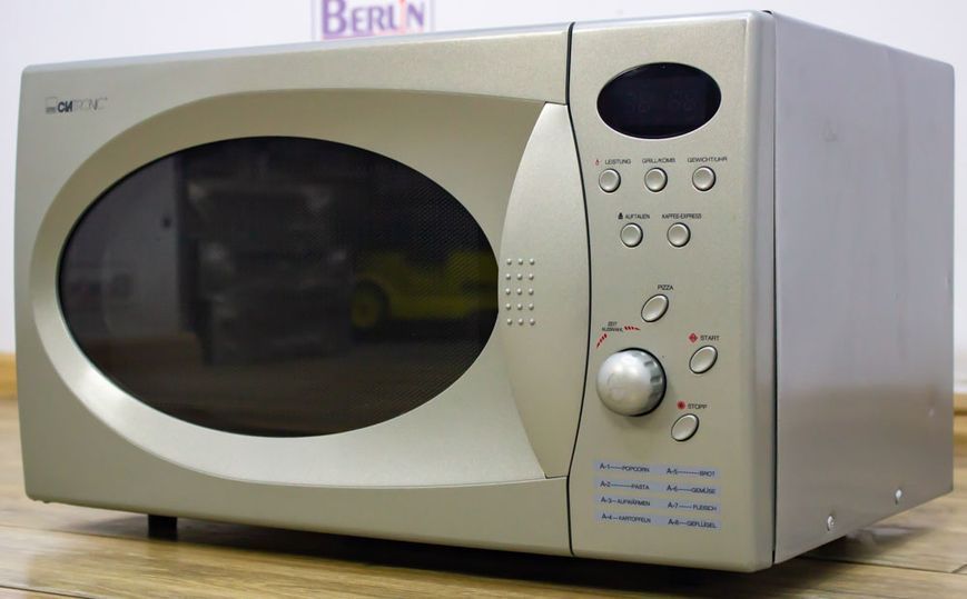 Мікрохвильова піч Clatronic MWG 735 P 1400W гриль 1000W sn 43158 02451 000016599 фото
