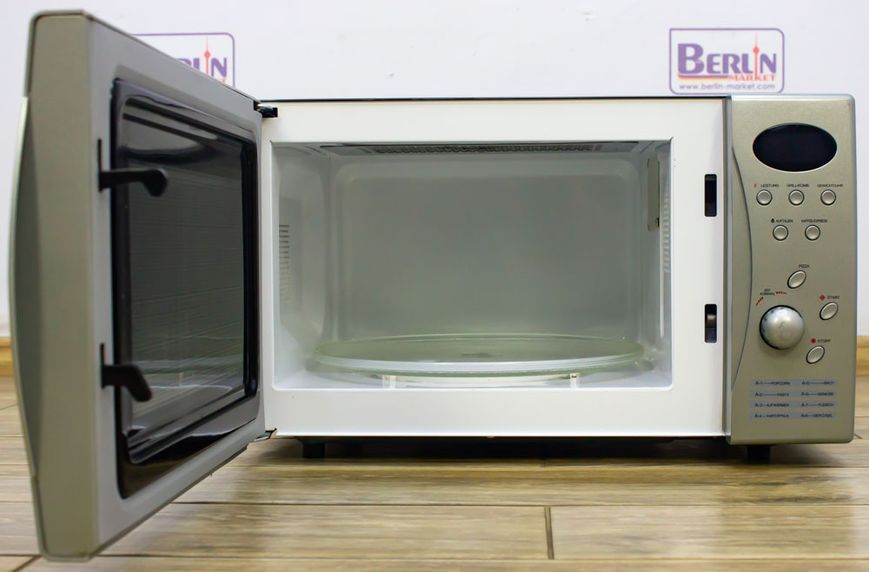 Мікрохвильова піч Clatronic MWG 735 P 1400W гриль 1000W sn 43158 02451 000016599 фото
