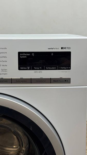 Стиральная машина Siemens IQ700 WM16W540 09 2300W 8кг sn 9608200144 000052890 фото
