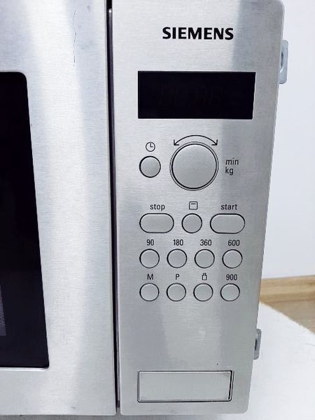 Мікрохвильова піч вбудована Siemens HF24G562 05 1450w гриль 1200w sn 9011 200004730014 000034585 фото