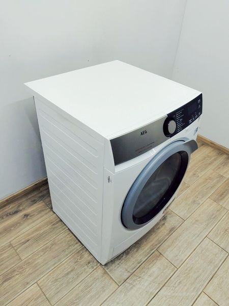 Сушильная машина AEG 8000 Series T8DEE95S 000041979 фото