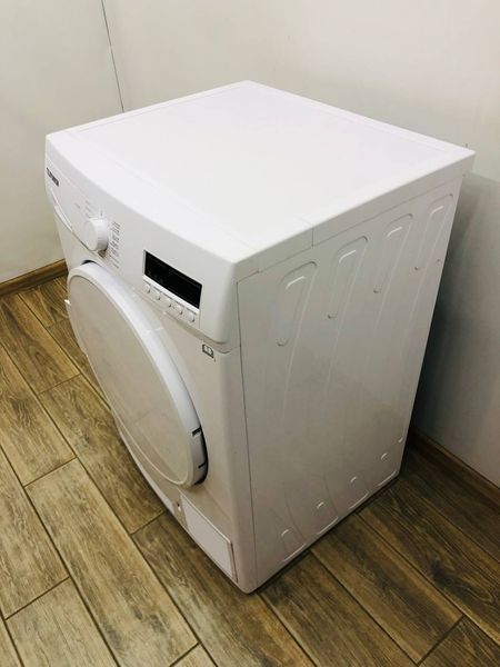 Сушильна машина Telefunken TFKT94F4 2700w 7кг sn 00716313010006110376 000043931 фото