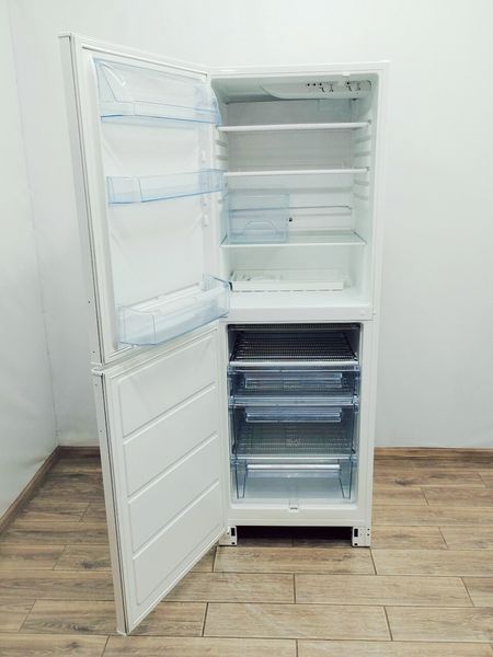 Холодильник двокамерний Electrolux ERB34250W8 188+118л 160w sn 81000498_п10_н297 000045028 фото
