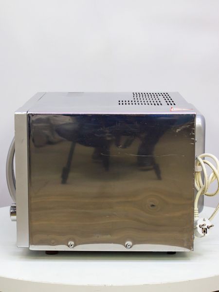 Мікрохвильова піч Alaska MW2200GC 1400w гриль 1200w sn S027W0820 000021367 фото