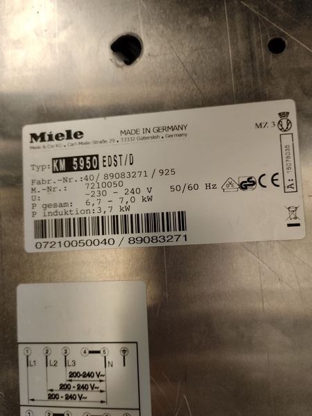 Варочная поверхность индукционая Premium KM5950 EDST 7kW sn 4089083271925 000048329 фото