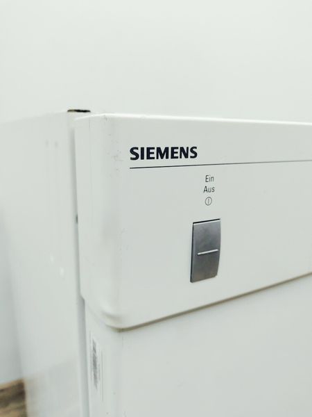 Посудомийна машина Siemens SF24A260 08 2500w 8 персон sn 8206 650091 000009378 фото
