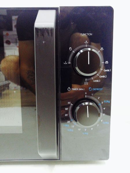 Мікрохвильова піч Toshiba MW2 MG20PF BK 1270w гриль 1000w 000035169 фото