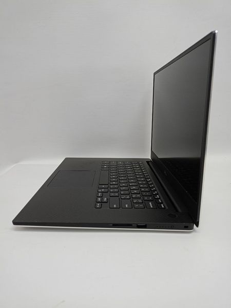 Ноутбук Dell XPS 15 9570 15FHD бат до 4 годин 000047470 фото