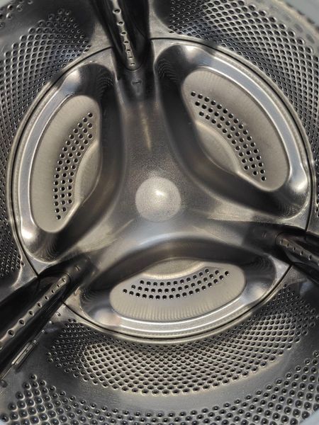 Стиральная машина Bosch Maxx6 WAE28320 2300W 6кг sn 8902600972 000051681 фото