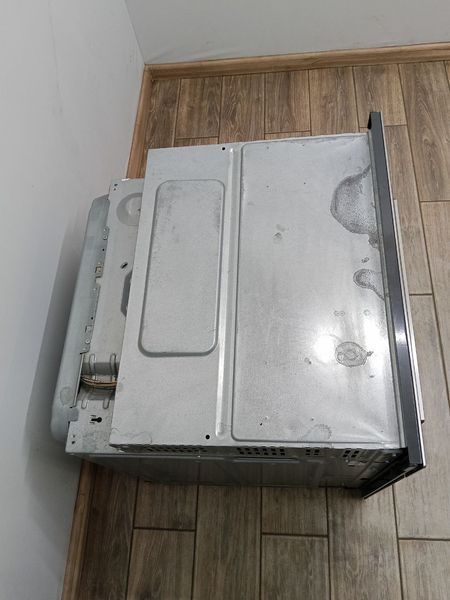 Духовой шкаф Bosch HBA33B150 61 3500W sn 960200986 000048275 фото