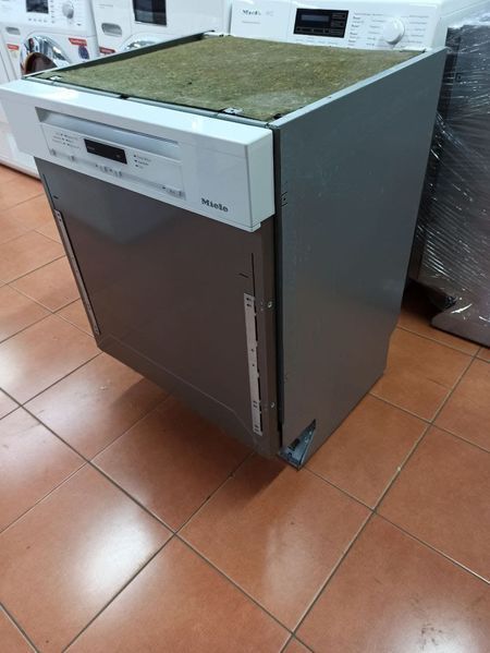 Посудомоечная машина Miele G 6100 SCi 000032148 фото