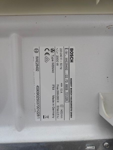 Стиральная машина Bosch Maxx 7 Sensitive WAE28492 2300W 7 кг sn 8909 701228 000052268 фото