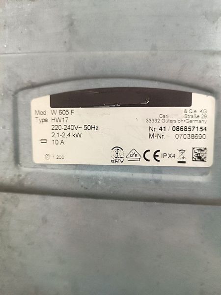 Стиральная машина вертикальная Premium W 605 F 2400w sn 41086857154 000047738 фото