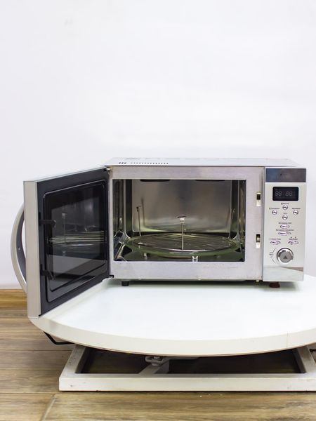 Мікрохвильова піч Alaska MW2200GC 1400w гриль 1200w sn S027W0820 000021367 фото