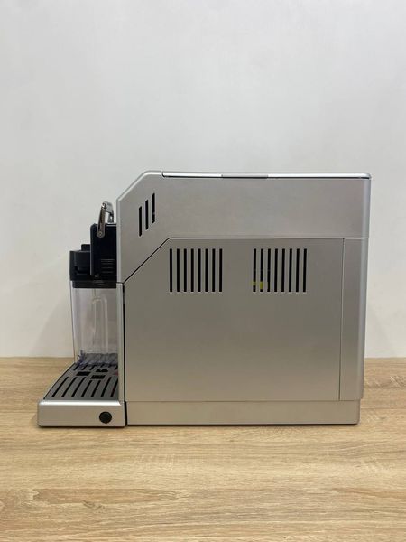 Кавомашина Philips EP4050 1850w sn TW901711155326 000048997 фото