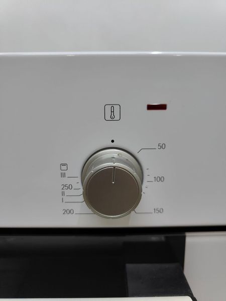 Духовой шкаф Siemens HBF010BV1S 3400W sn 27062612 n506 000050573 фото