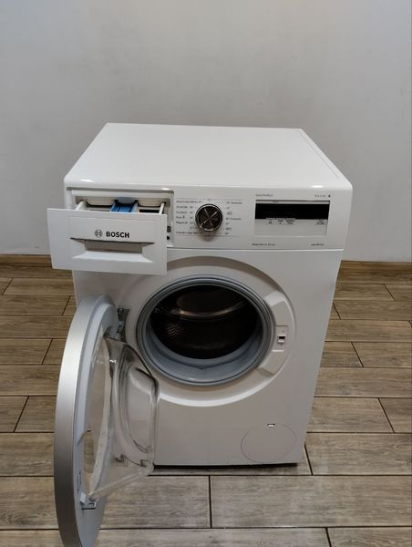 Стиральная машина Bosch WAN28090 2300 w sn 600045 000047329 фото
