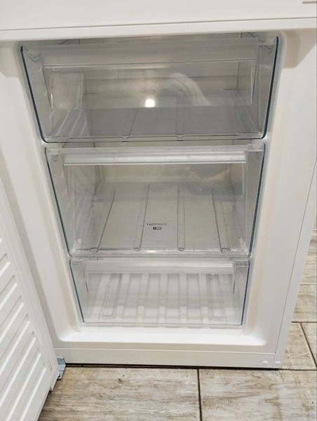 Холодильник двокамерний Electrolux EN3453MOW 117W 220+91л sn 91520007 n378 000048019 фото