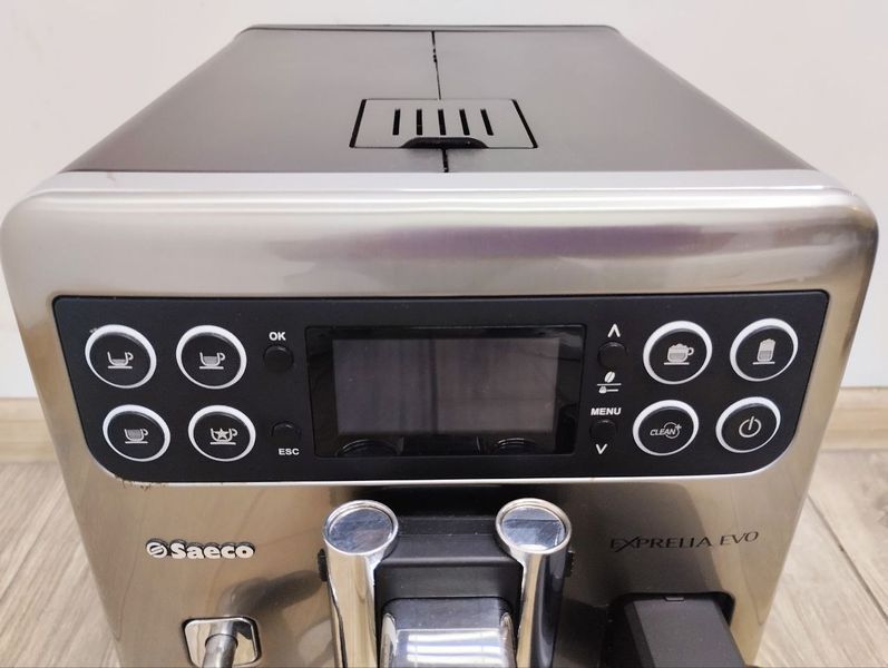 Кавомашина Saeco Exprelia evo HD8855 1400w sn TU901235137002 000047550 фото