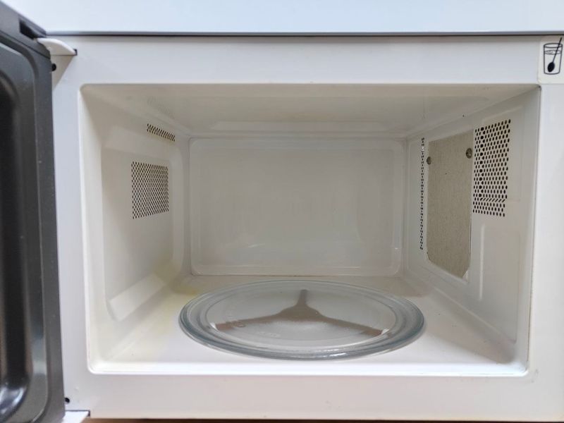 Мікрохвильова піч Bosch HMT743C 1200W sn 4140W3A368M 000052914 фото