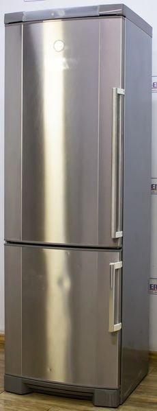 Холодильник двокамерний Electrolux ERB 3023X sn 60800174 000004026 фото