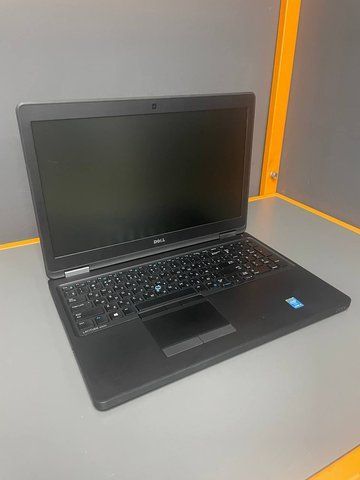 Ноутбук Dell Latitude E5550 15.6 HD бат 2:30 часа 000048136 фото