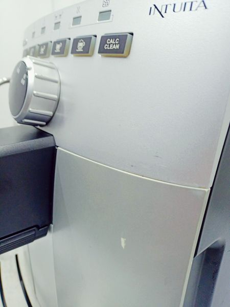 Кавомашина Saeco Intuita HD8750 1850w sn TW901238396401 000029072 фото