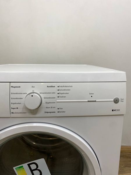 Сушильна машина Siemens WT46E1K3 30 2800W 7 кг sn 9201200625 000048479 фото