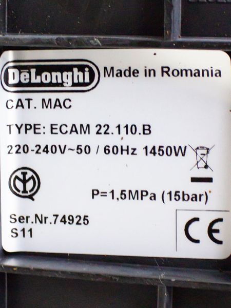 Кофемашина DeLongh ECAM22 110 B 000031557 фото