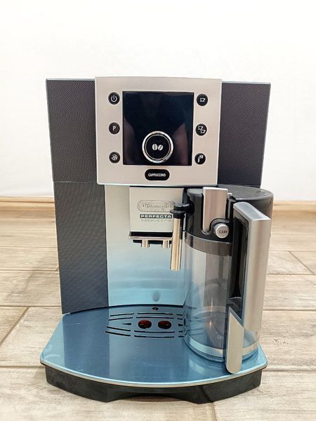 Кофемашина DeLonhi Perfecta ESAM5500 1350W sn 10819 000048736 фото