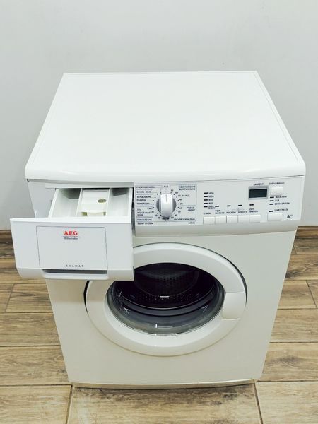 Стиральная машина AEG L64840 000045236 фото