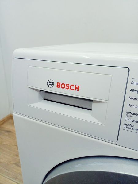 Стиральная машина Bosch Serie6 WAT28530 01 000041663 фото
