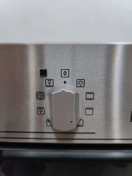 Духовой шкаф Electrolux EOB300X 2780W sn 70728617 n499 000050566 фото