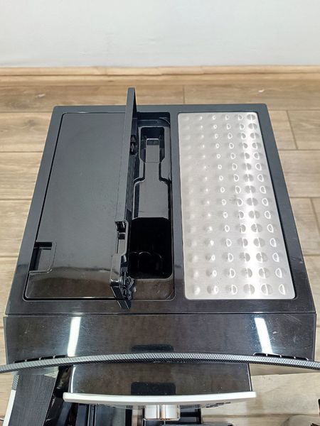 Кофемашина DeLonhi Perfecta ESAM5500 1350W sn 10819 000048736 фото