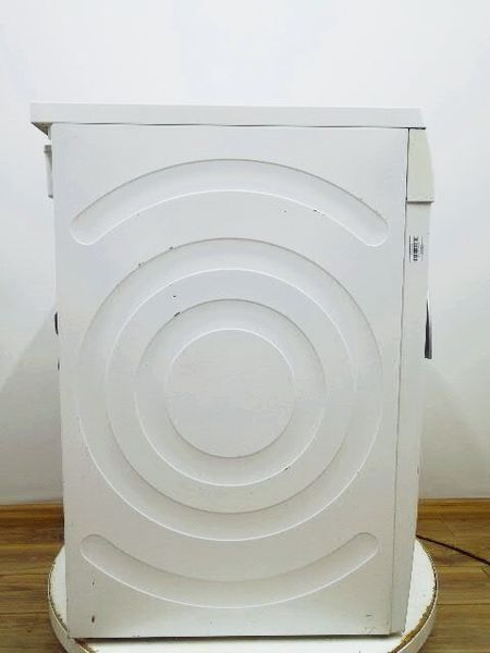 Сушильная машина Siemens IQ700 WT46W562 17 000034623 фото