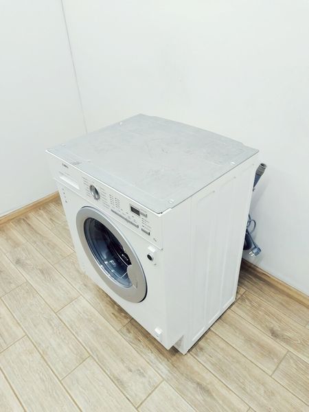 Стиральная машина под встройку AEG L61470BI 000037279 фото