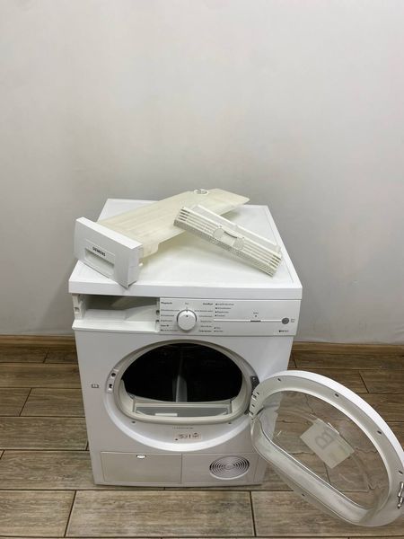 Сушильна машина Siemens WT46E1K3 30 2800W 7 кг sn 9201200625 000048479 фото