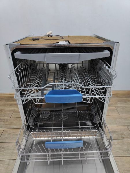 Посудомийна машина Bosch SM68M35EU39 2400W 14ком sn 011030256184009897 000050378 фото