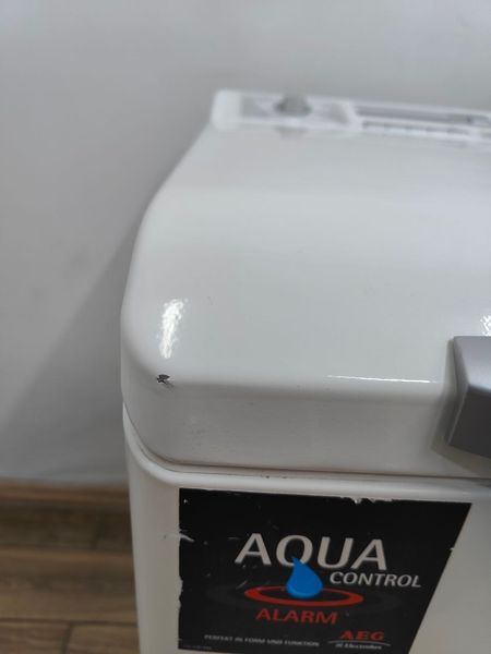 Стиральная машина вертикальная Electrolux L47239 2300W 6кг sn 91700096 000052685 фото