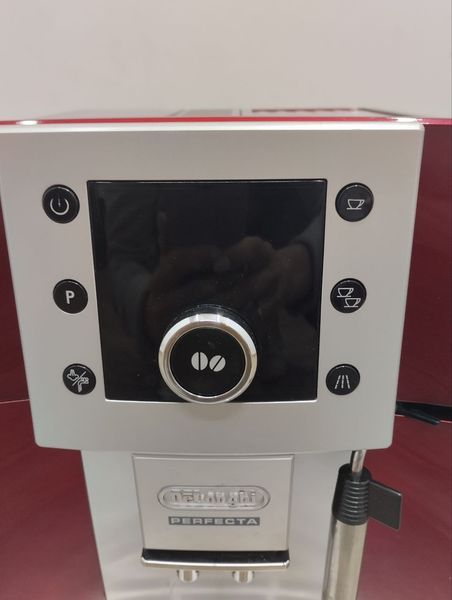Кофемашина Delonghi Perfecta sn130805600083 000046664 фото