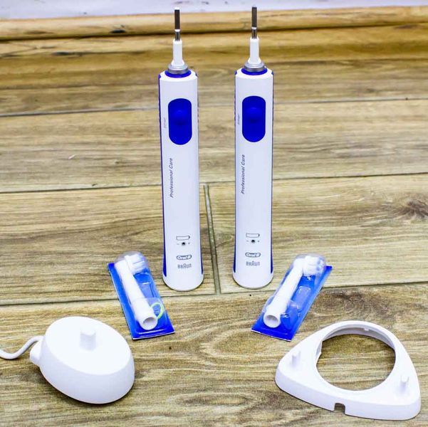 Набор зубных щеток электрических Braun Oral-B PRO 690 LPNHE364404386 000014408 фото