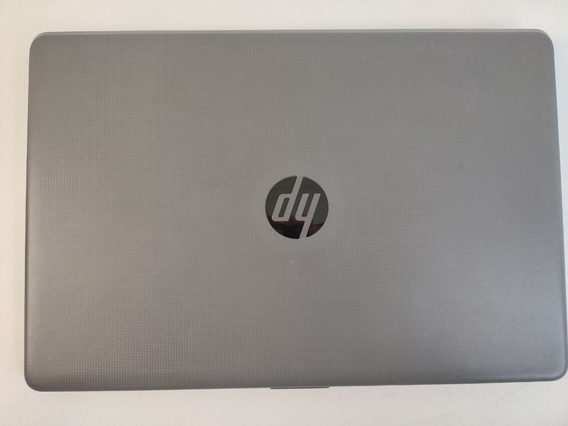 Ноутбук HP 250 G6 000043344 фото