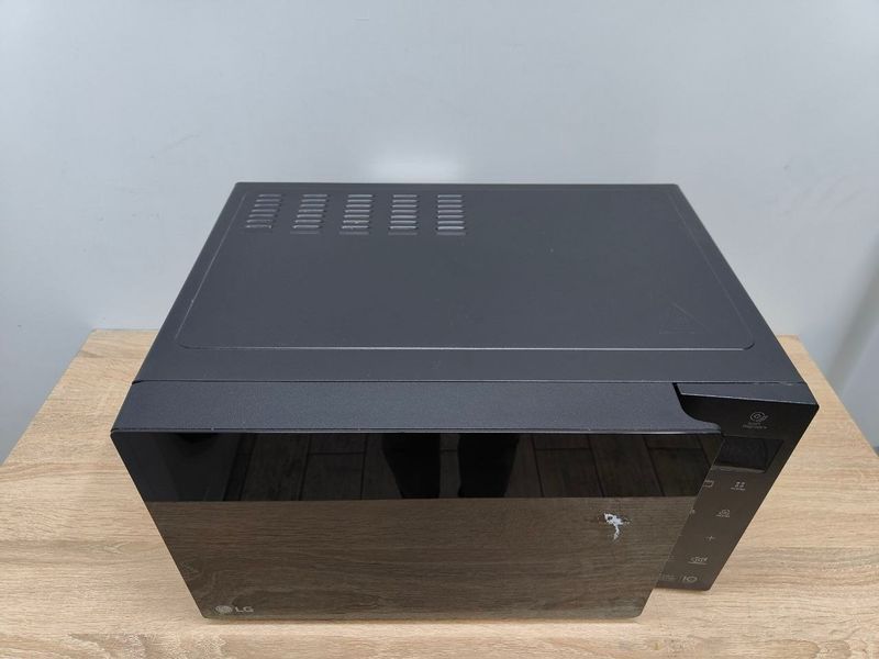 Микроволновая печь LG MH6535GIS 01 1450W sn 104TAPEBB280 000052919 фото