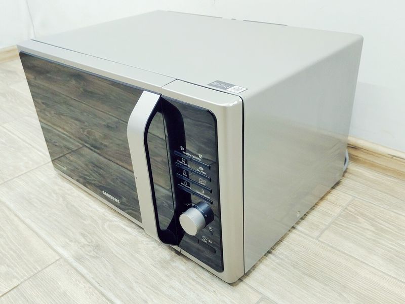 Мікрохвильова піч Samsung MS28F303TAS 1500w гриль 900w 28л sn 0C107WFT300018 Silver 000043078 фото