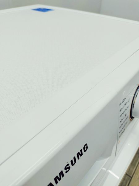 Сушильна машина Samsung OptimalDry DV71M5020KW 850w 7кг sn 0SBE5AEM900069H 000044797 фото