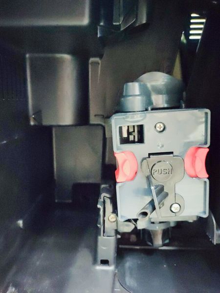Кавомашина AEG Caffe Silenzio CS 5000 1350w sn 75000342 000029036 фото