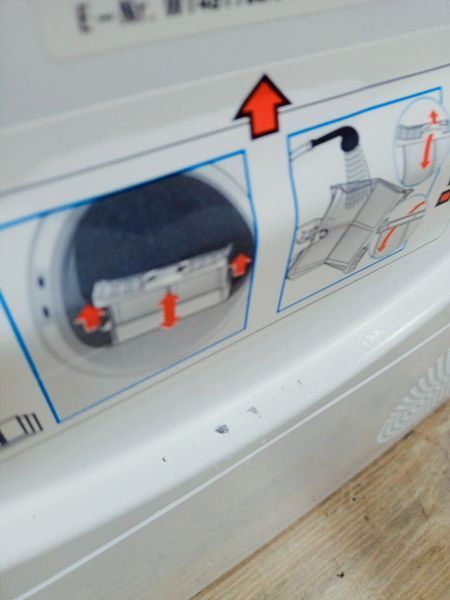 Сушильна машина Siemens IQ890 WT48Y780 04 1000w 8 кг sn 9202 200857 000042693 фото