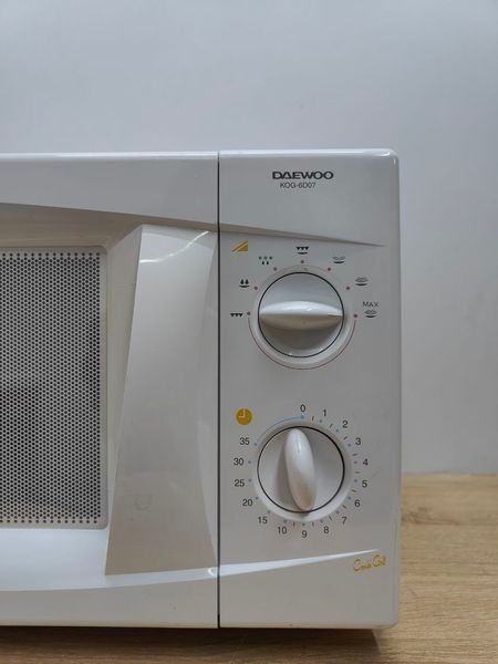 Микроволновая печь Daewoo KOG 6D07 1200W sn DJ04301303 000052924 фото