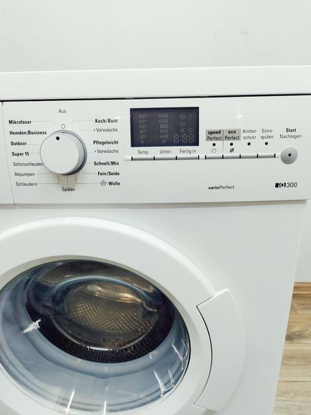 Стиральная машина Siemens IQ300 WM14E4M4 000045811 фото