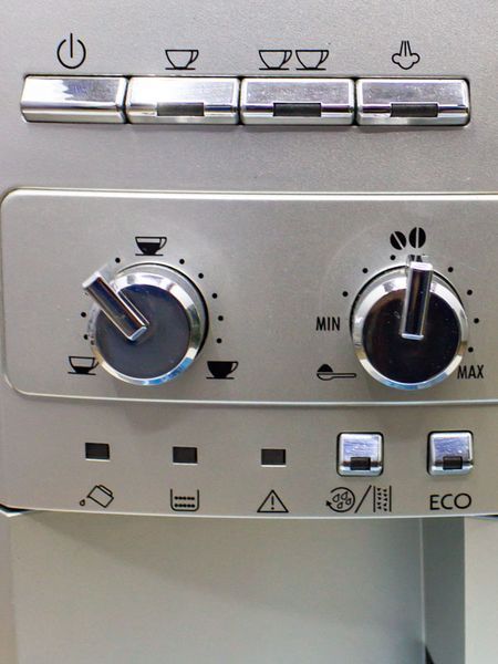 Кофемашина Delonghi ESAM03 120 S 000031490 фото